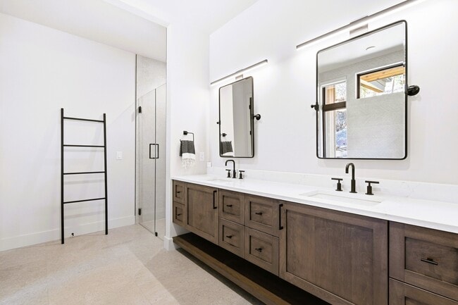 Building Photo - 4475 Forest Trail