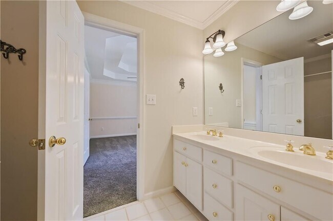 Building Photo - 1792 Bristol Farms Ct