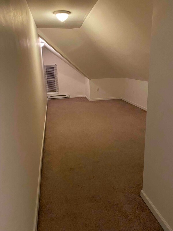 Building Photo - 435 N Mulberry St