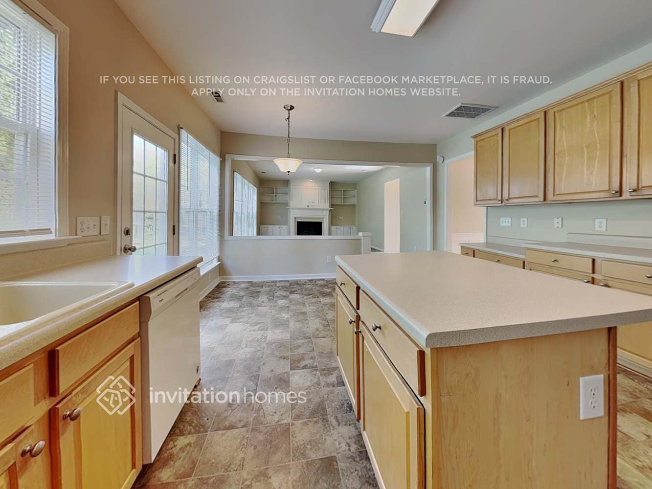 Building Photo - 5304 Granada Hills Dr