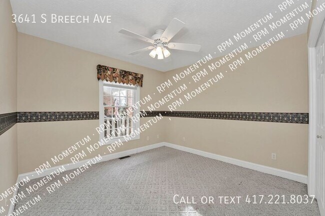 Building Photo - Chesterfield Village 3 Bedroom 2 Bath 2 Ca...