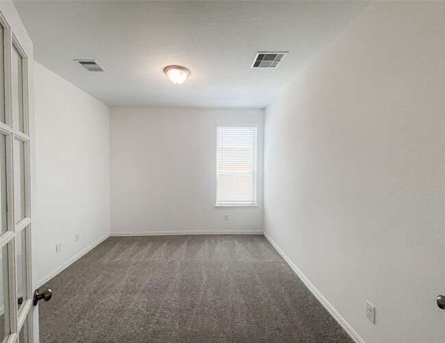 Building Photo - 8014 Chukka Dr