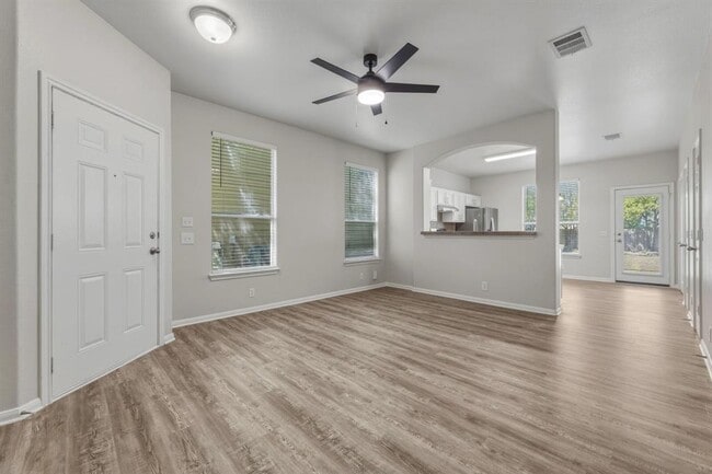 Building Photo - 10608 Plains Trail