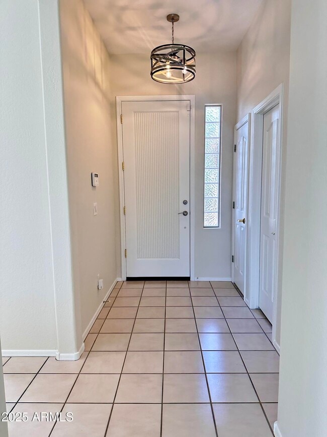 Building Photo - 10307 E Tierra Buena Ln