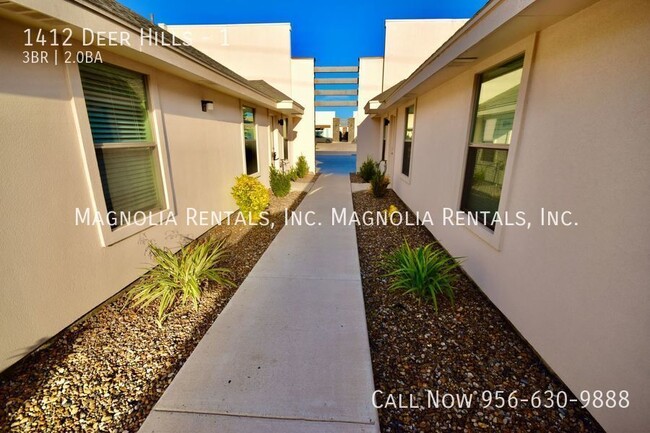 Building Photo - 1st Month Free Rent - Edinburg Apartment -...