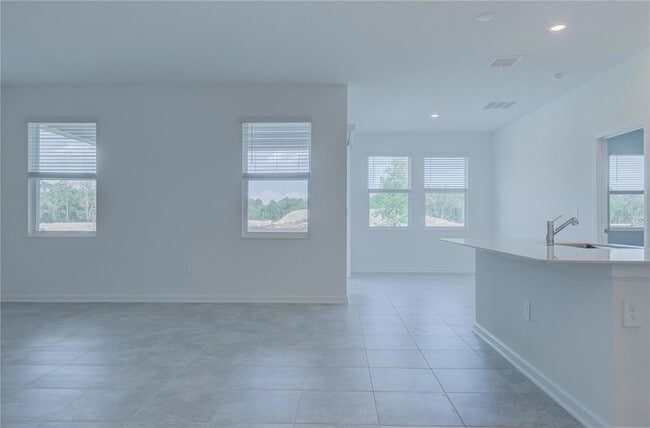 Building Photo - 1403 Brentwood Dr