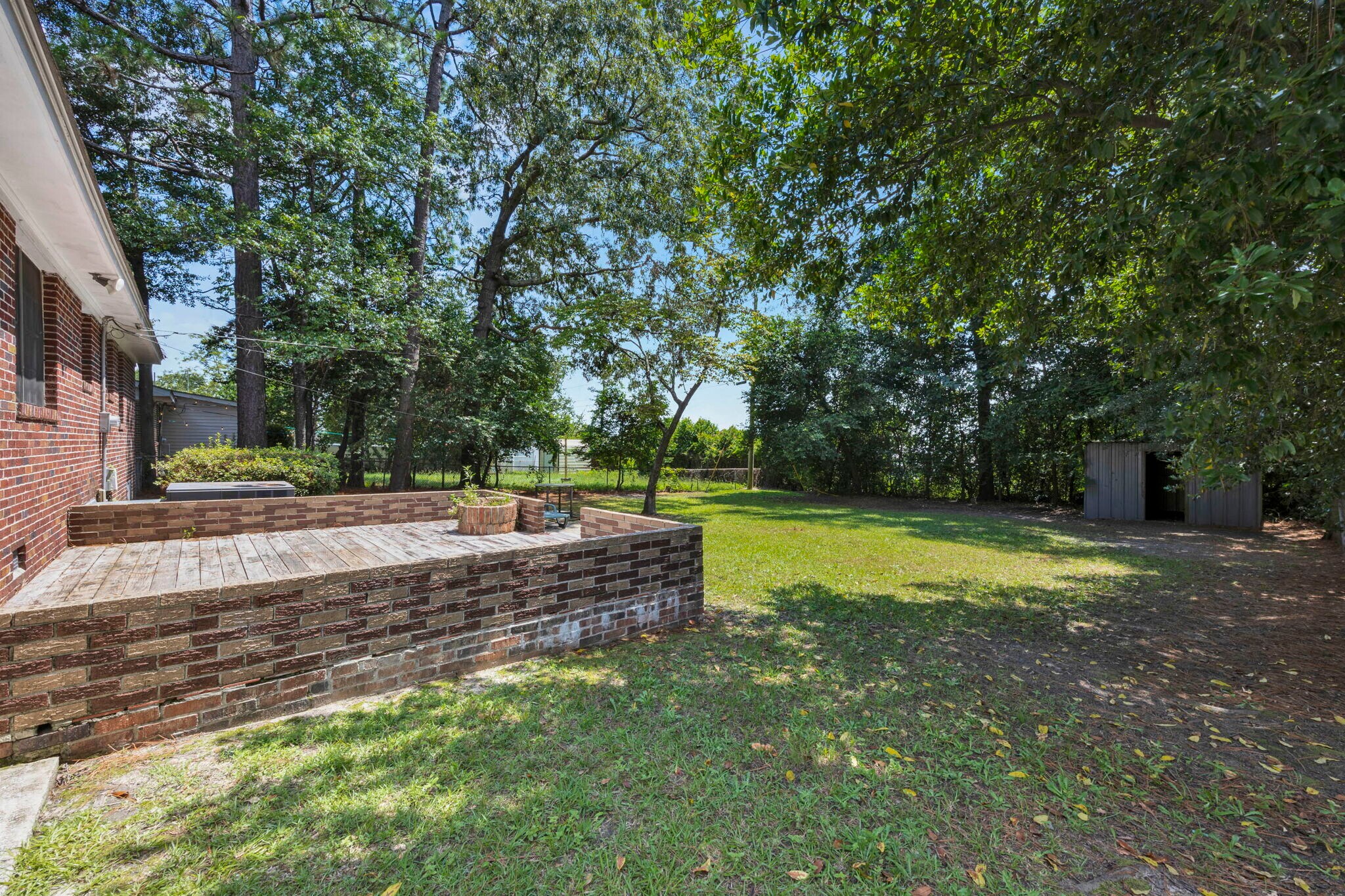 Building Photo - 2900 Holt Dr