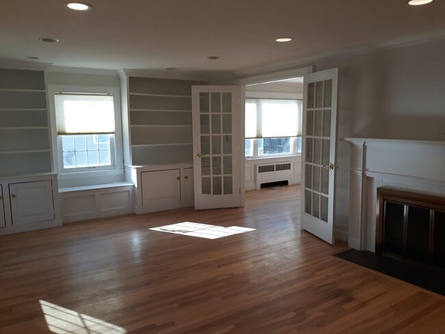 Building Photo - 133 Winslow Rd