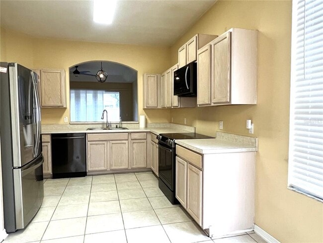 Building Photo - 4615 Dunnie Dr