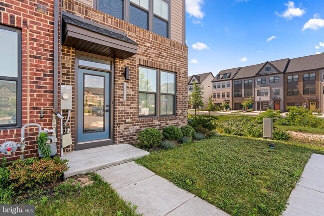 Building Photo - 7735 Steatite Ln