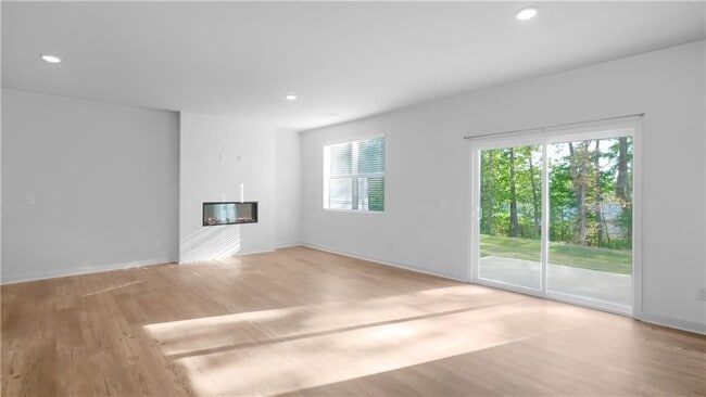 Building Photo - 2030 Underwood Dr
