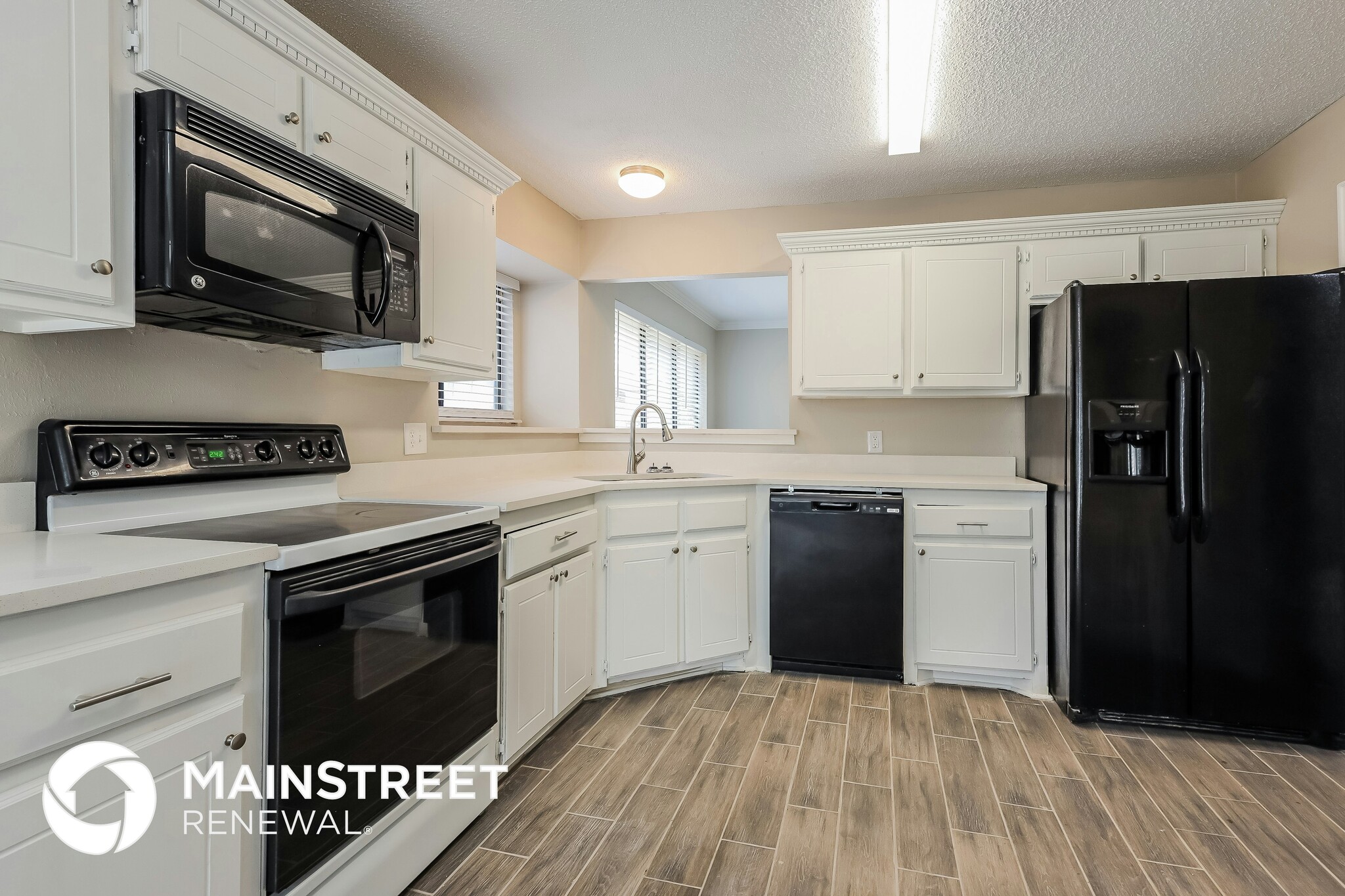 Building Photo - 11225 Cimarron Dr