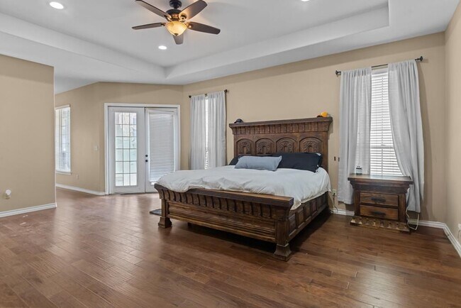 Building Photo - 3701 Timber Wolf Trl