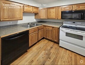 Building Photo - Spacious 1bed/1bath with Heat included, Ha...