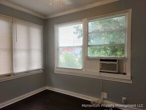 Building Photo - Quaint 2BR/1BA  2nd Floor Apartment- AVAILABLE FOR IMMEDIATE MOVE IN!!