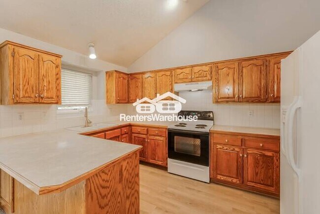 Building Photo - Northland 3 Bd/2Bth Home.