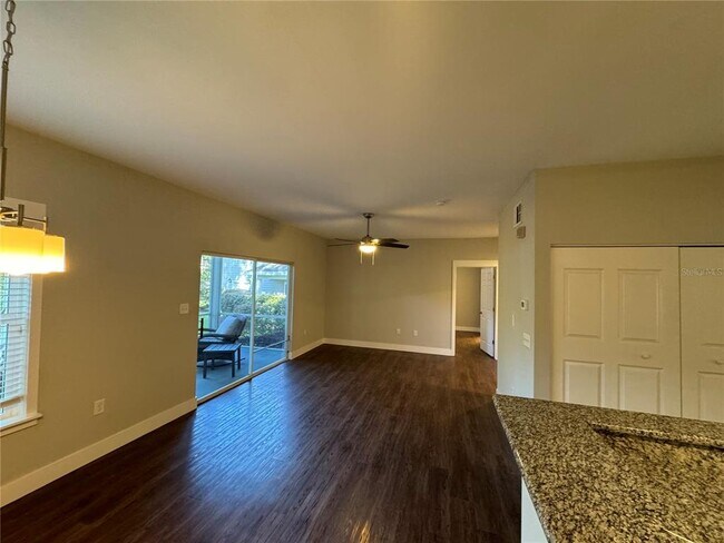 Building Photo - 10000 SW 52nd Ave