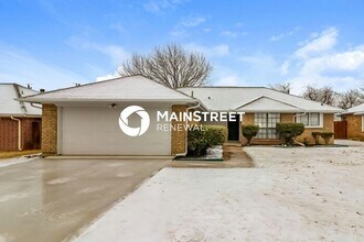 Building Photo - 3 Bedroom Pet-Friendly Home in Mansfield, TX with Main Street Renewal