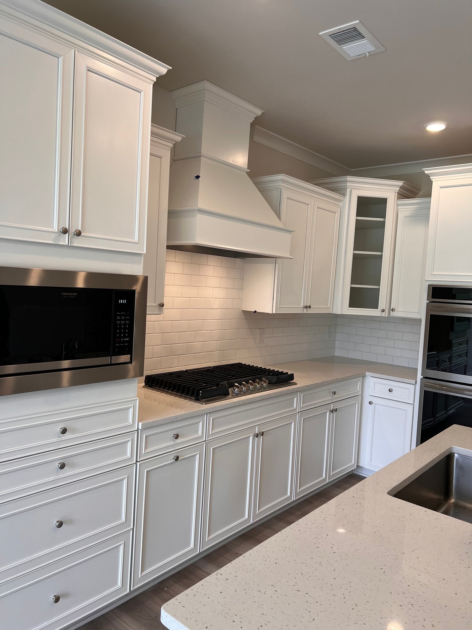 Building Photo - 2136 Winterberry Ln