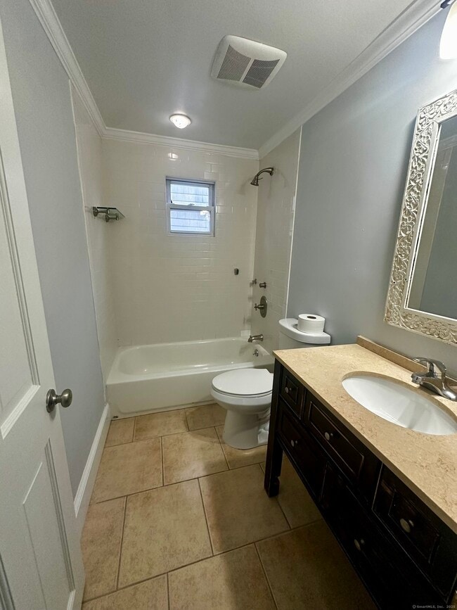 Building Photo - 145 Lenox Ave