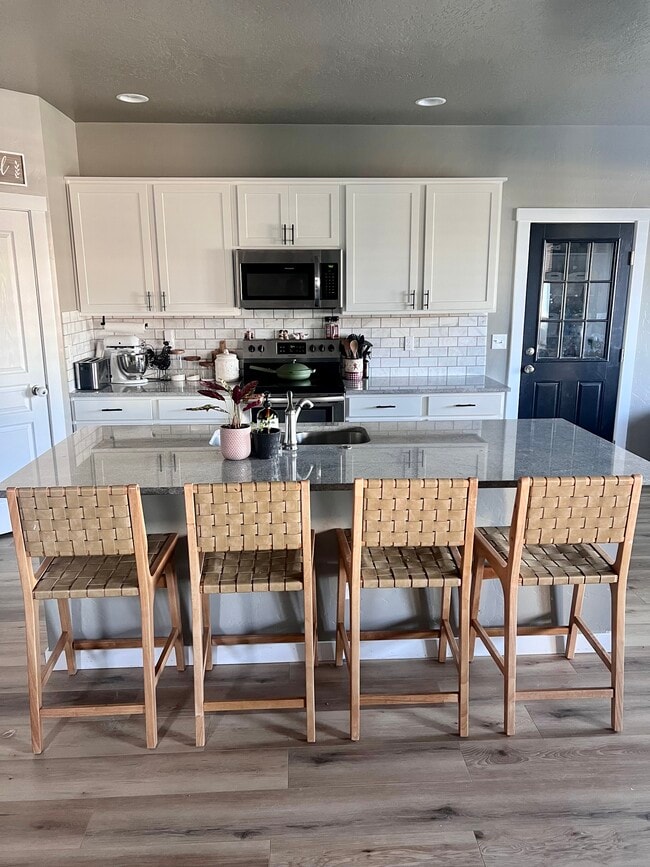 Building Photo - 4643 S Martinel Way