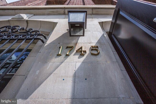Building Photo - 1745 N St NW