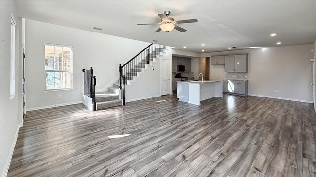 Building Photo - 2653 Acadia Dr