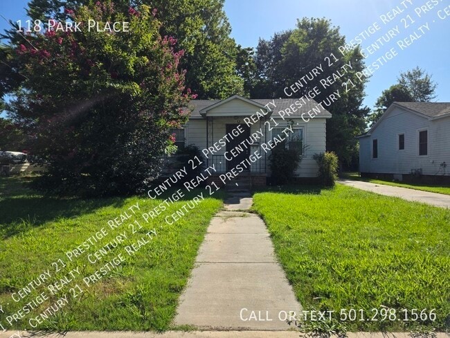 Primary Photo - 118 Park Pl