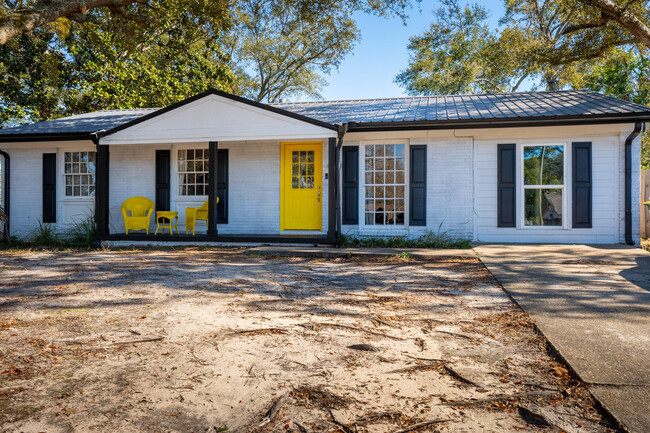 Building Photo - 310 Lula Belle Ln NW