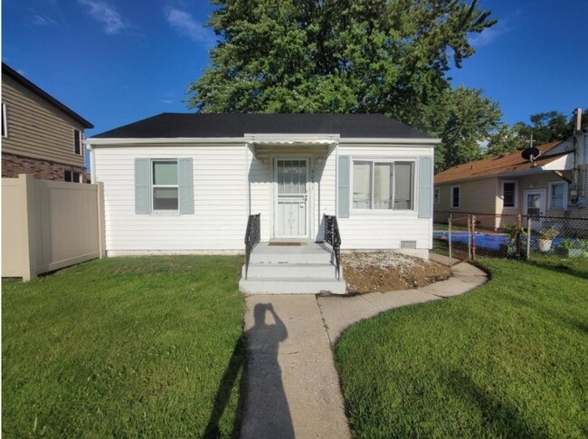 Primary Photo - 9051 S Austin Ave