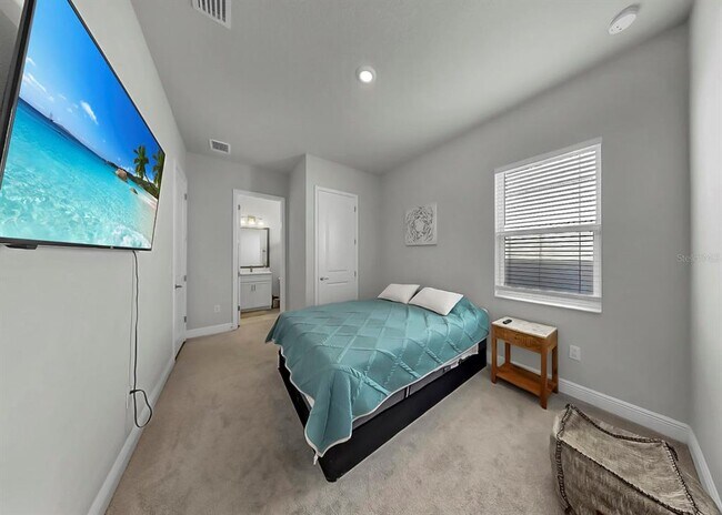 Building Photo - 5407 Del Coronado Dr