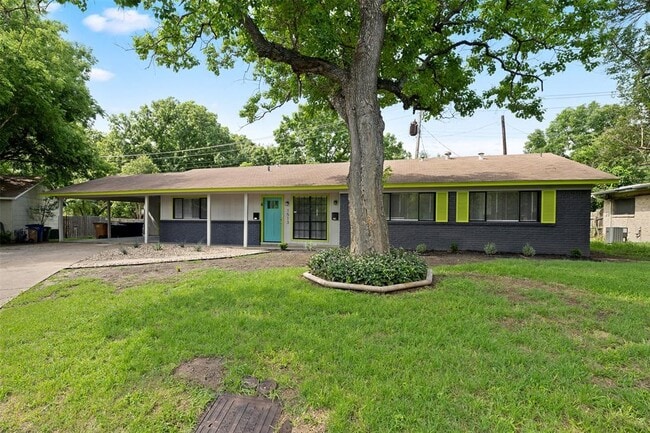 Building Photo - 1513 Braes Ridge Dr