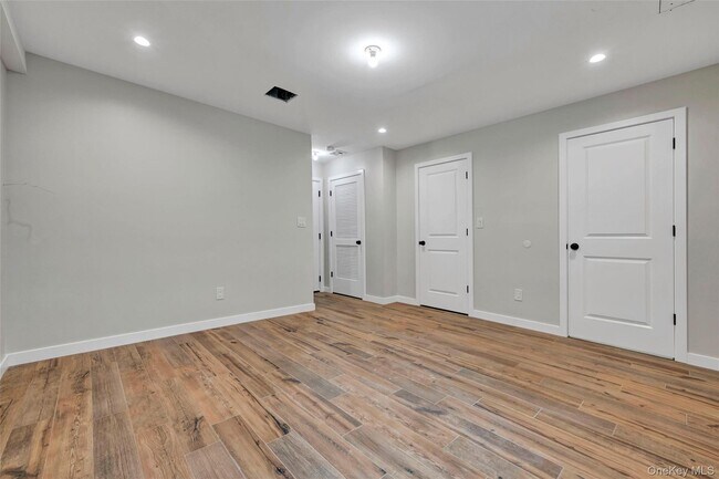 Building Photo - 501 Iron Forge Ln