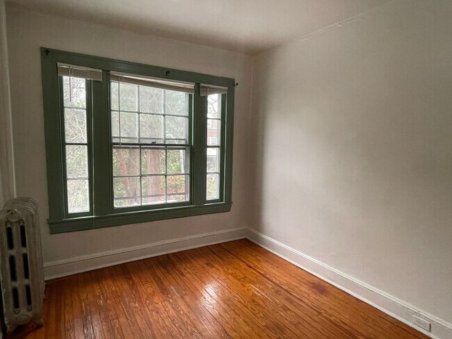 Building Photo - 3125 Guilford Ave