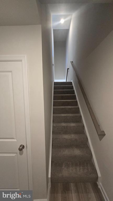 Building Photo - 36 Canning Rd