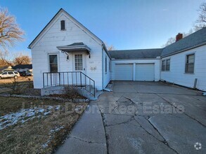 Building Photo - 665 F-Jefferson St