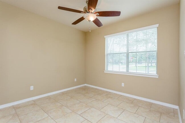 Building Photo - 4035 Merry Meadow Ct