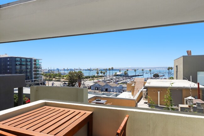 Building Photo - 2064 Kettner Blvd