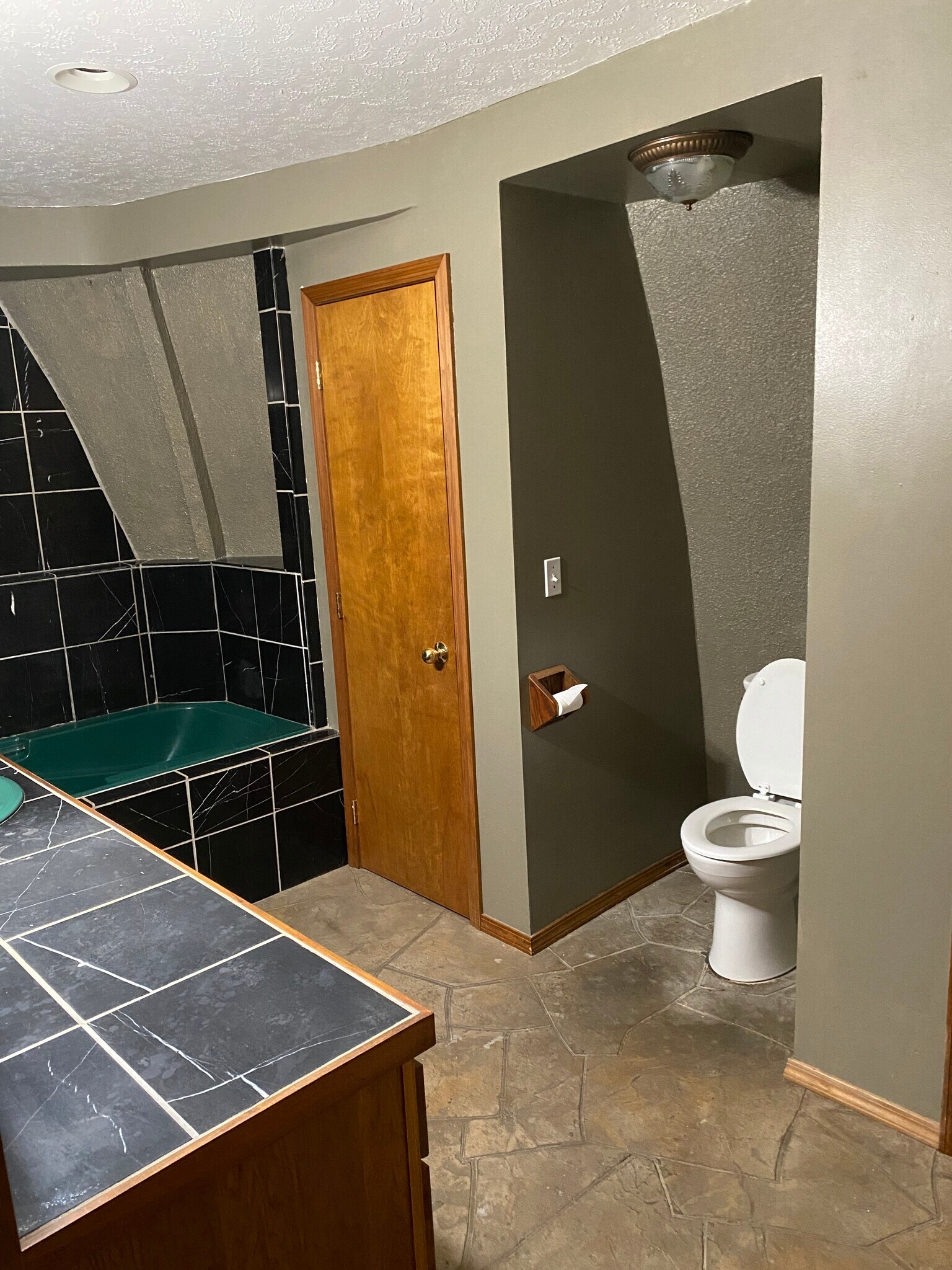 Building Photo - 347 Homestead Loop