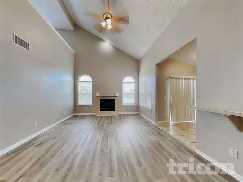 Building Photo - 1472 Beecher Ln