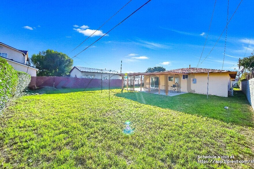 Building Photo - 3620 Ellis Ln