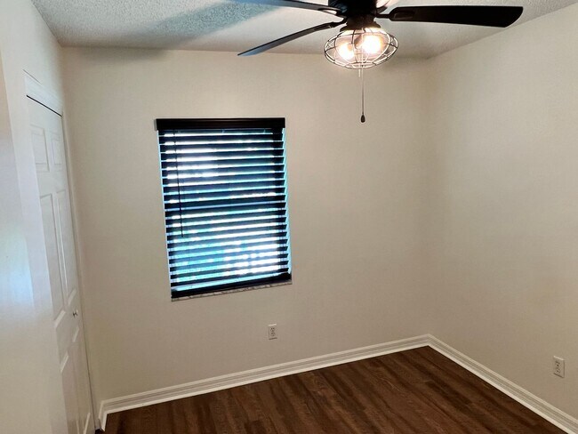 Building Photo - Charming 3BR, 2BA home next to DeSoto Park