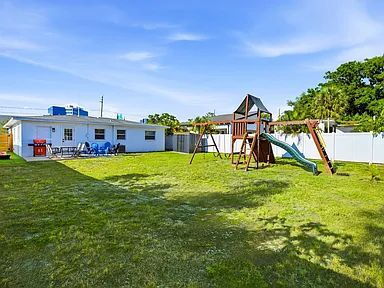 Building Photo - Fully Furnished South Tampa Retreat | Flexible Lease Terms