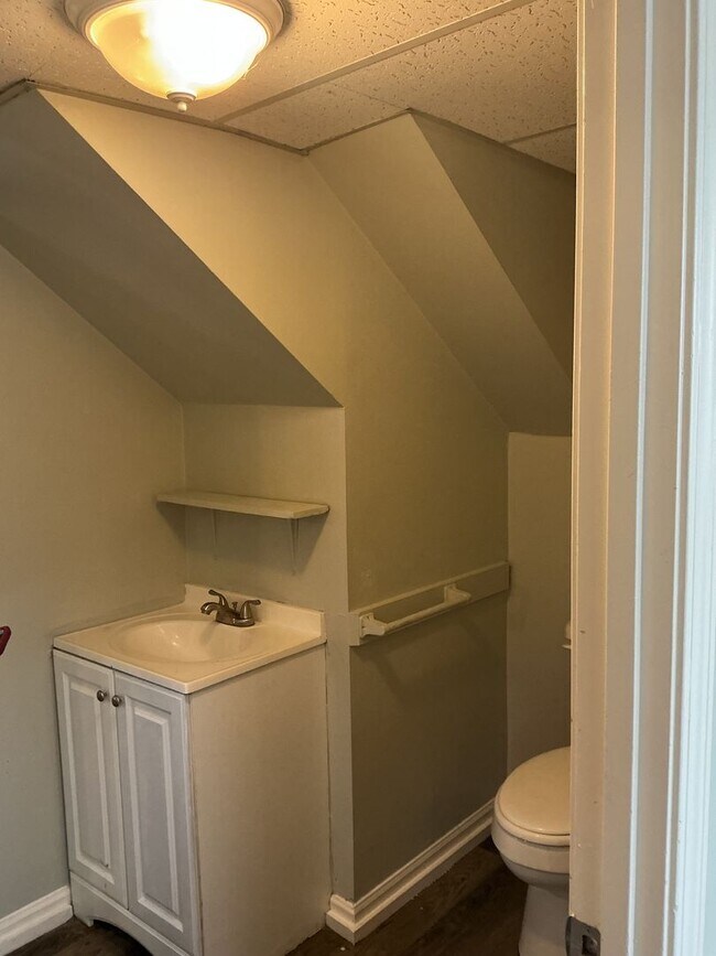 Building Photo - NOW AVAILABLE!  COME SEE ME!! CLAIM ME FIR...