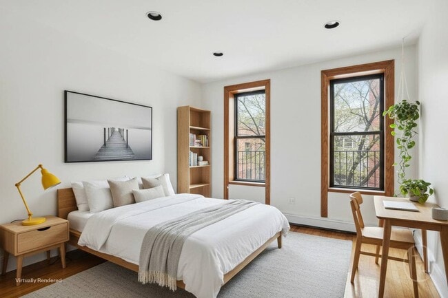 Building Photo - 394 15th St