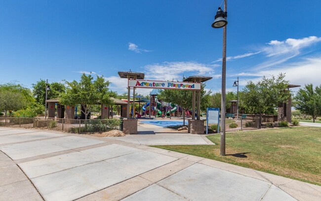 Building Photo - 3417 N San Marin Dr