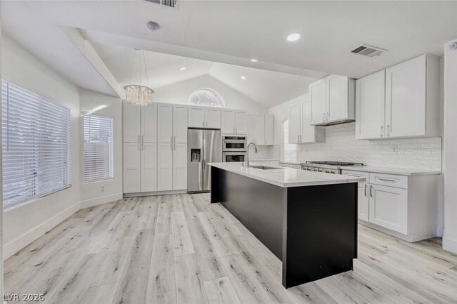 Building Photo - 1716 Tesara Vista Pl