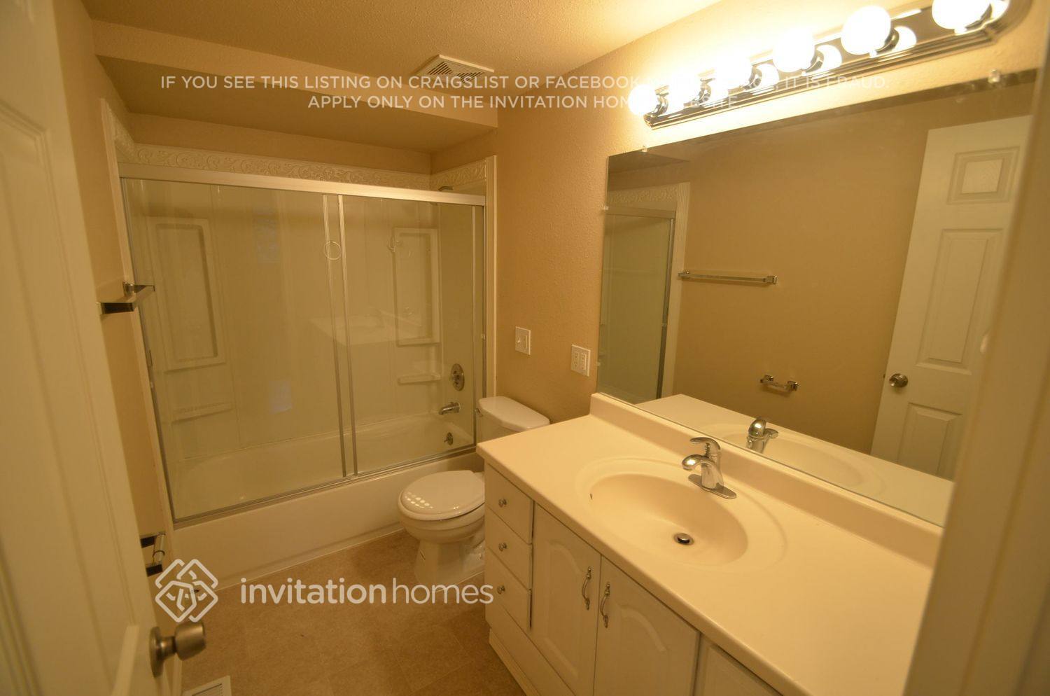 Building Photo - 25110 35th Ave S