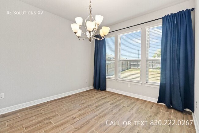 Building Photo - 29003 Throssel Ln