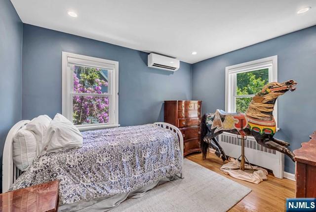 Building Photo - 35 Giles Rd